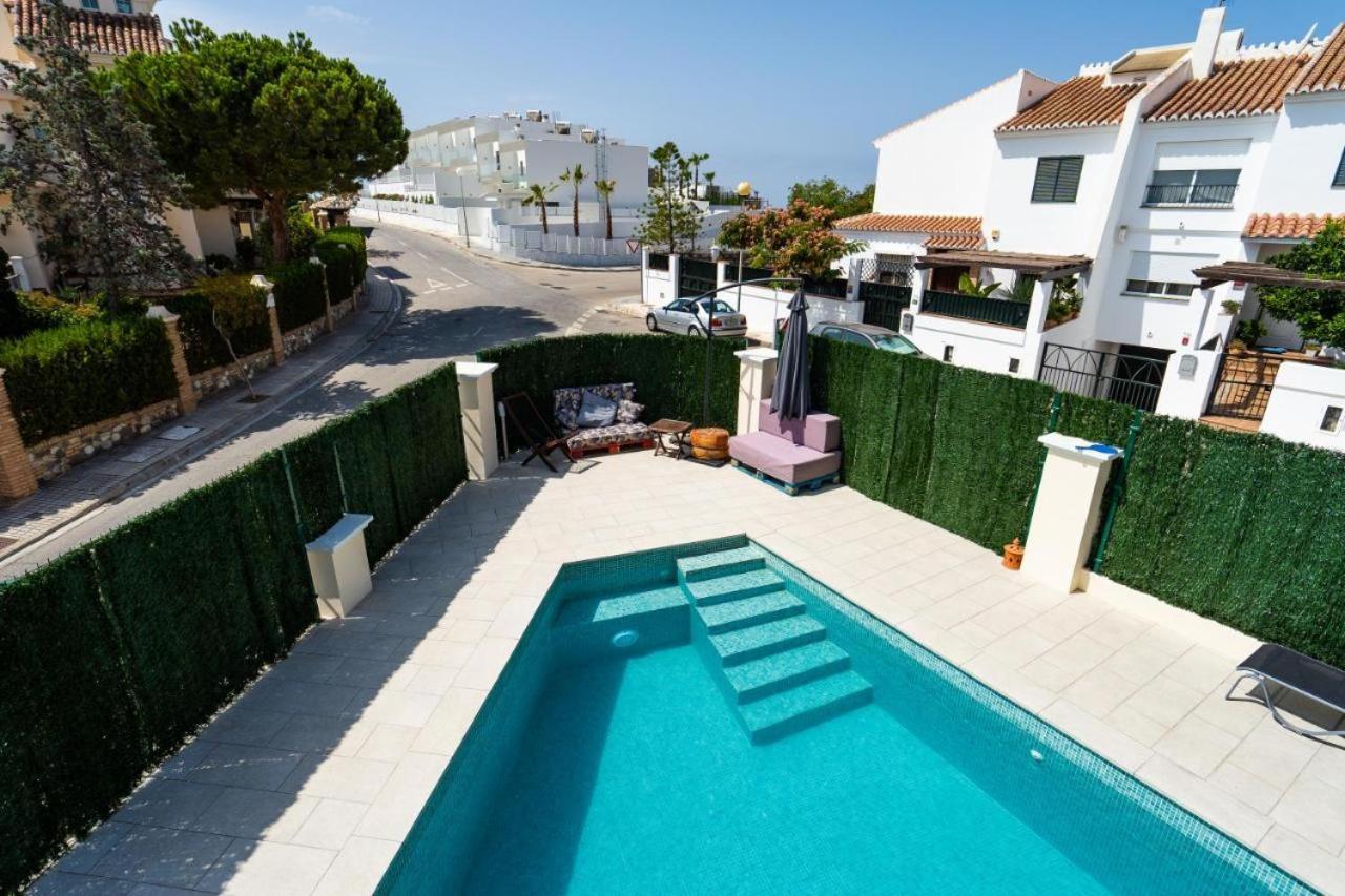 Casa Ole In Torre Del Mar Apartment Luaran gambar